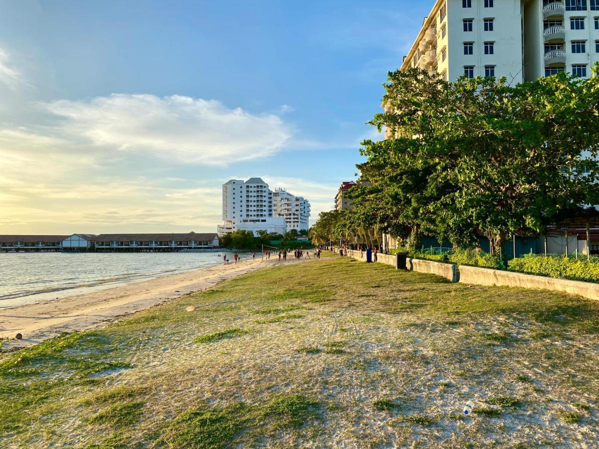 Maison Seaview Suites Port Dickson Buitenkant foto